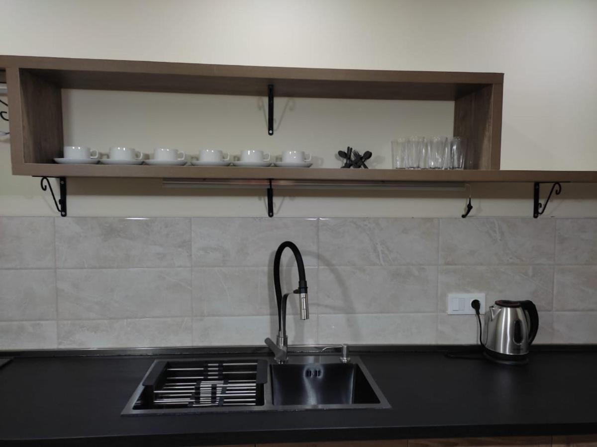 Apartment Dry Bridge Tbilisi Esterno foto