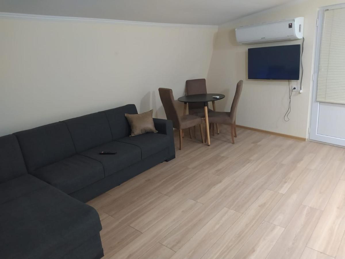 Apartment Dry Bridge Tbilisi Esterno foto